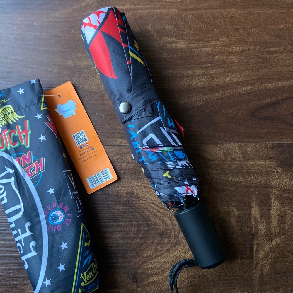 🔥CLOSET CLEAR OUT🔥NEW Von Dutch Black Jax Compact Automatic Umbrella - Picture 5 of 7